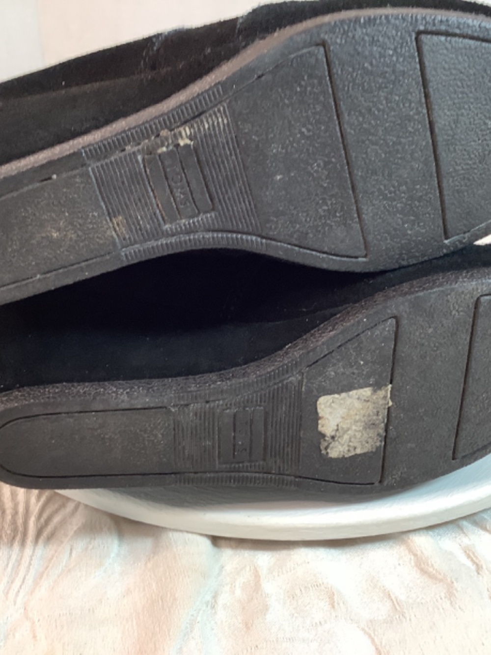 EUC Toms black suede wedge ankle boots sz, 6 - Picture 8 of 12